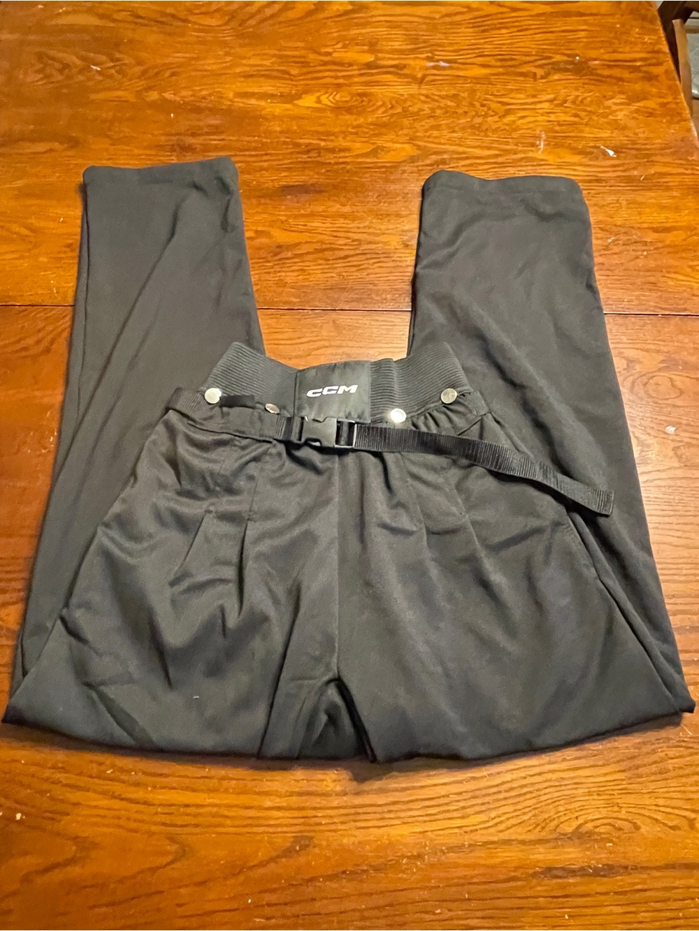 CCM referee pants adult size S new no tags